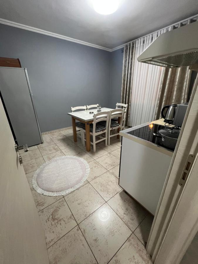 Appartement Downtown Retreat "Spiranca" à Tirana Extérieur photo