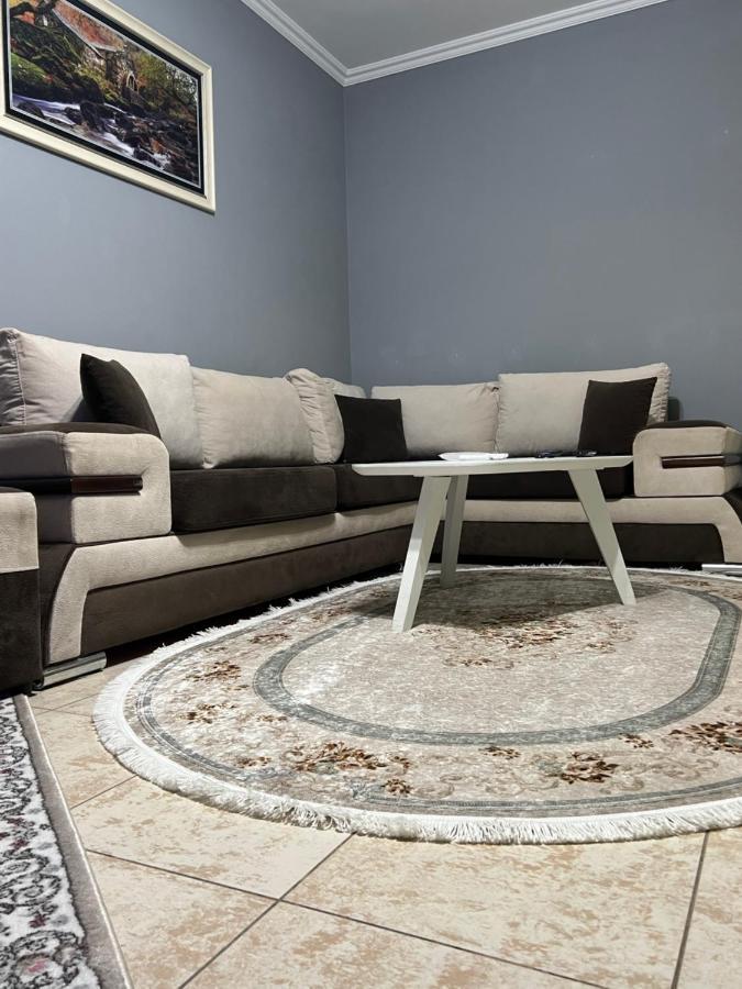 Appartement Downtown Retreat "Spiranca" à Tirana Extérieur photo
